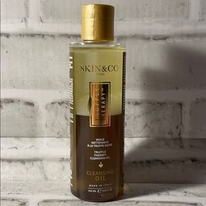 Skin and Co Truffle Therapy Cleansing Oil